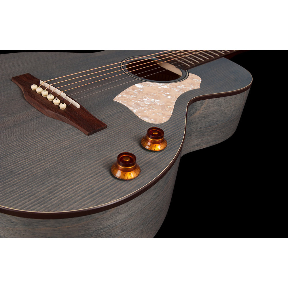 Art & Lutherie Roadhouse Denim Blue Q-Discrete