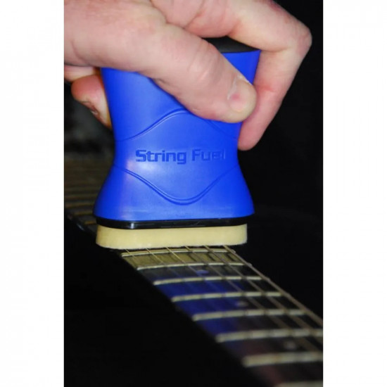 Music Nomad Premium String Care kit