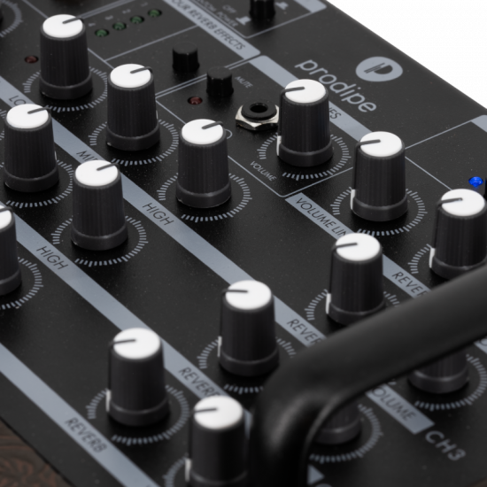 Prodipe traveler 6 combo acoustique autonome sur batterie